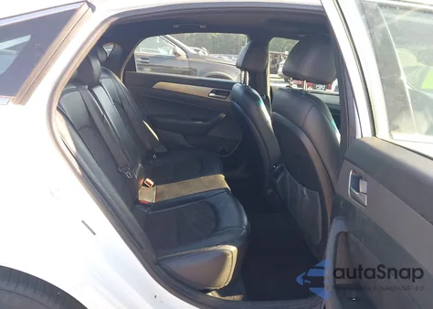 2019 Hyundai Sonata Sport z USA, uszkodzony, nr VIN 5NPE34AF1KH805258